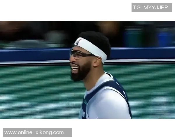 弗拉格称浓眉为对位噩梦认为其是同位置球员中手活最出色的